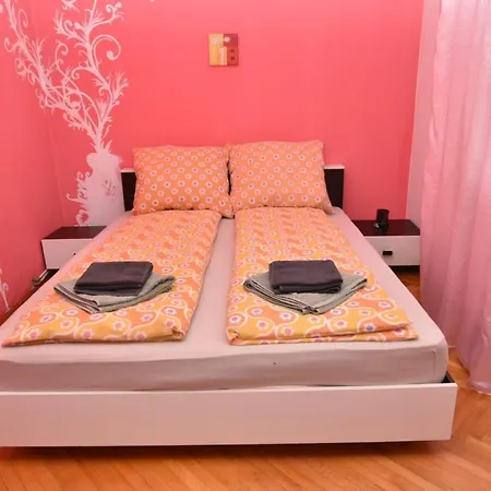 Apartament 3 Hateg